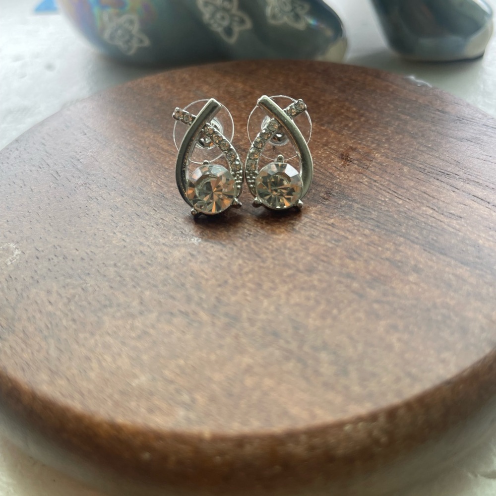 Silver Cross stud Earrings